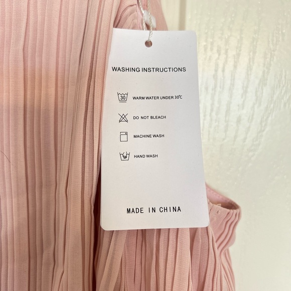 ZESICA Women's Sleeveless Halter Neck Ruffle Tiered Dress - Picture 5 of 13